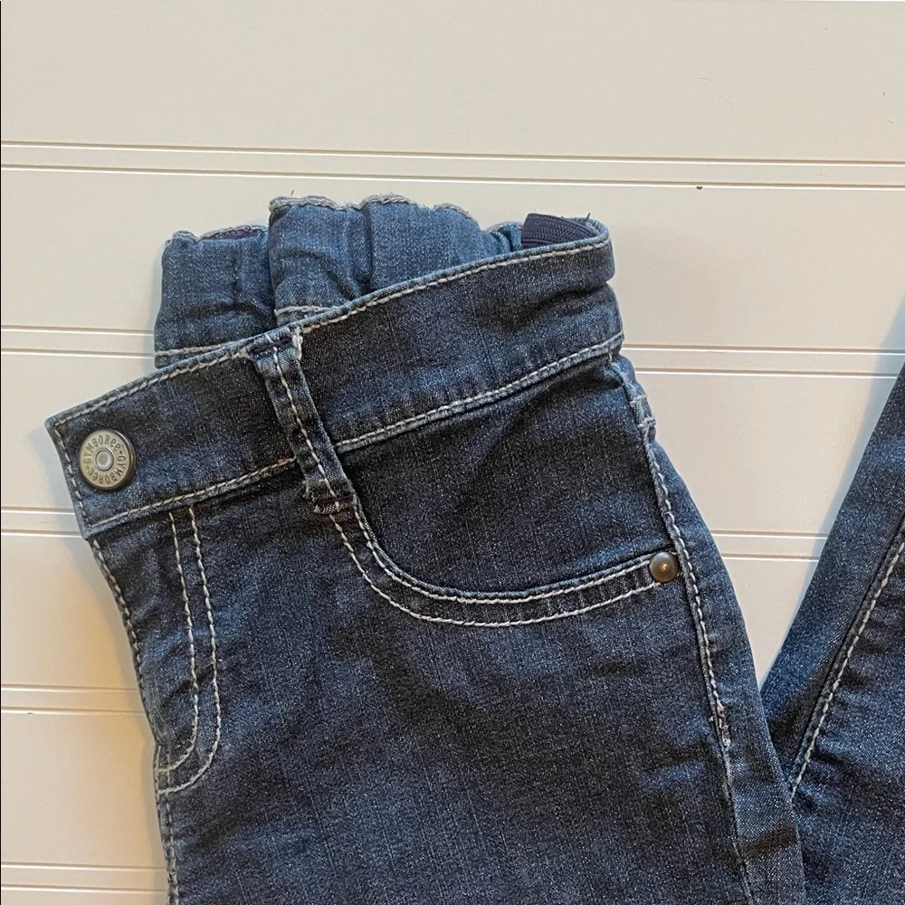 Gymboree Dark Blue Jeans with Sequins Details Girls size 8